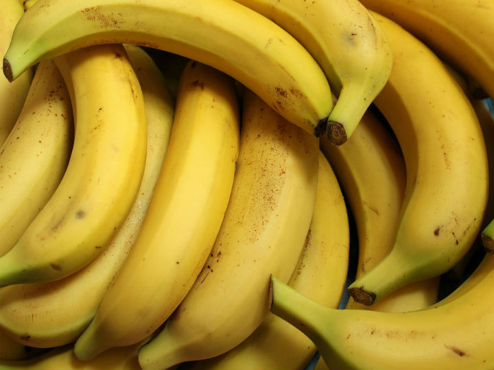 ¿Qué le pasa a tu cuerpo sí como plátano en ayunas?